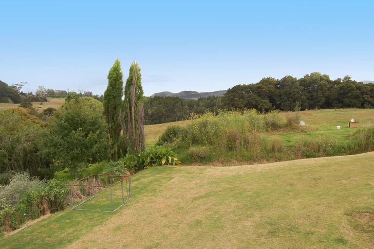 Photo of property in 25 Hastie Lane, Kaiwaka, 0573
