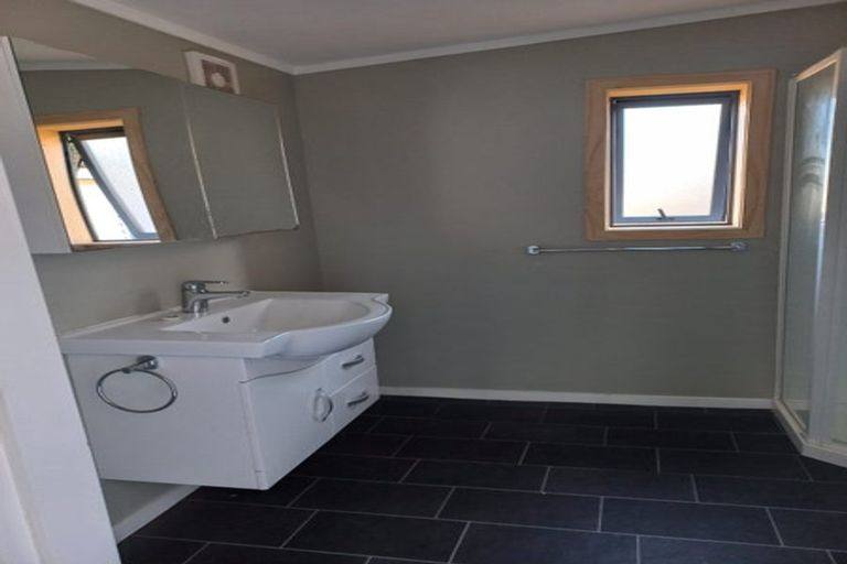 Photo of property in 74 Portal Street, Durie Hill, Whanganui, 4500