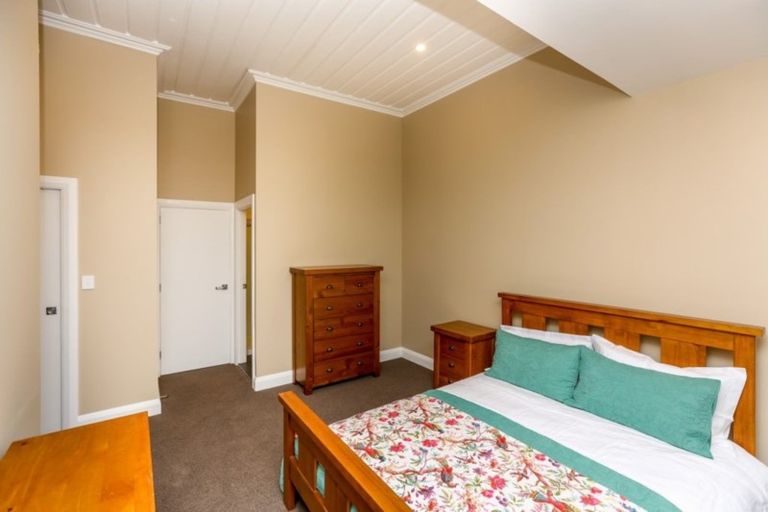 Photo of property in 157 Saint Aubyn Street, New Plymouth, 4310