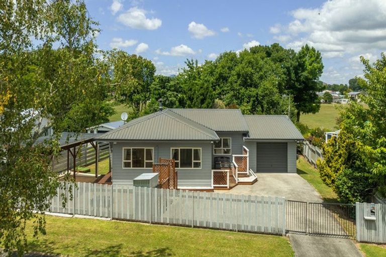 Photo of property in 13 Prospect Terrace, Paeroa, 3600