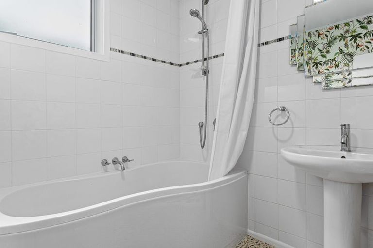 Photo of property in 3 Mcgarvey Road, Whakatane, 3120