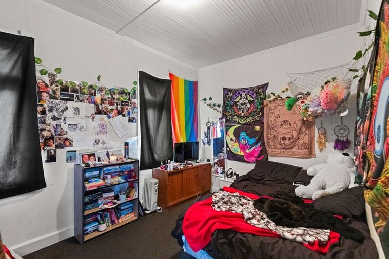 Photo of property in 8 Gurr Place, Aramoho, Whanganui, 4500