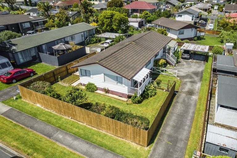 Photo of property in 1/539 Pakuranga Road, Howick, Auckland, 2010