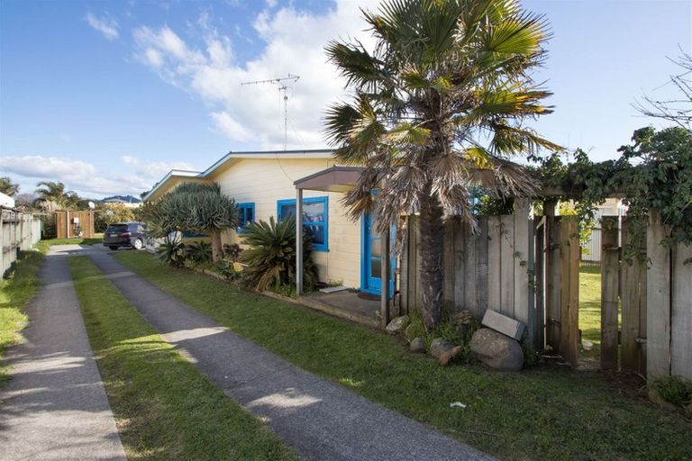 Photo of property in 35 Edinburgh Street, Waihi Beach, 3611