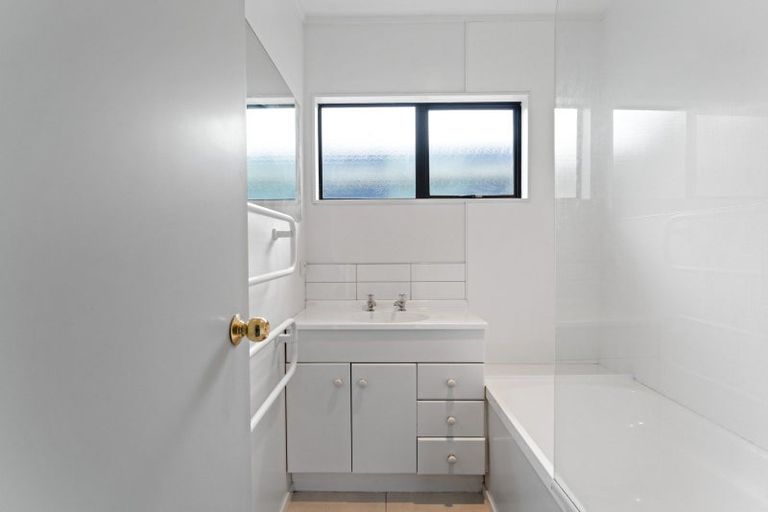 Photo of property in 9 Puia Street, Tauhara, Taupo, 3330