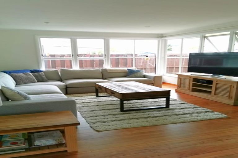 Photo of property in 58 Heath Street, St Andrews, Hamilton, 3200