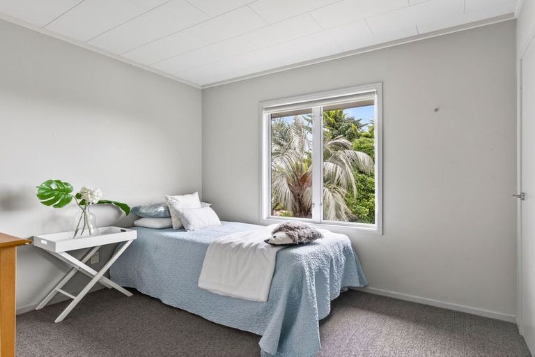 Photo of property in 11 Douglas Street, Okitu, Gisborne, 4010