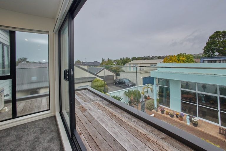 Photo of property in 36b Eastern Beach Road, Bucklands Beach, Auckland, 2012