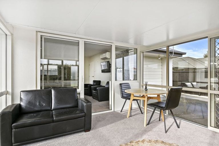 Photo of property in 62 Wattle Drive, New Brighton, Christchurch, 8083