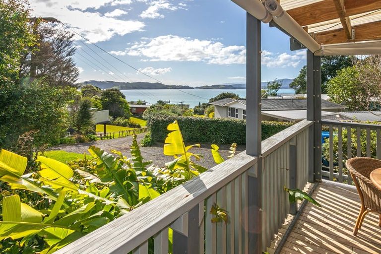 Photo of property in 33 Puriri Road, Te Kouma, Coromandel, 3581