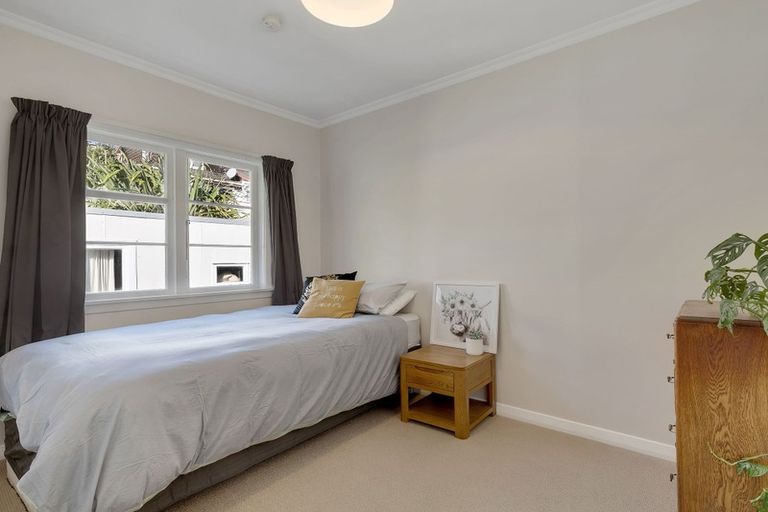 Photo of property in 9 Roy Street, Tawa, Wellington, 5028