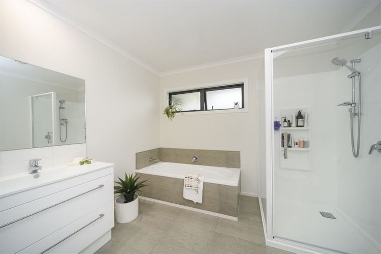 Photo of property in 24 Monarch Drive, Ashhurst, 4810