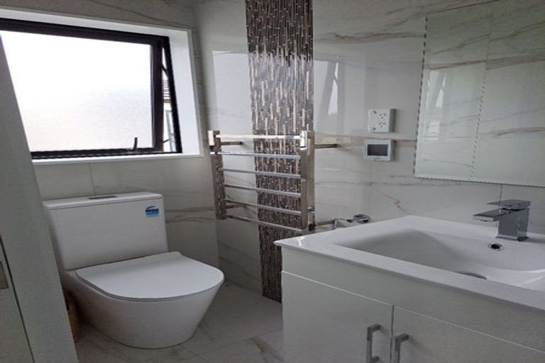 Photo of property in 10a Bliss Court, Takanini, 2110