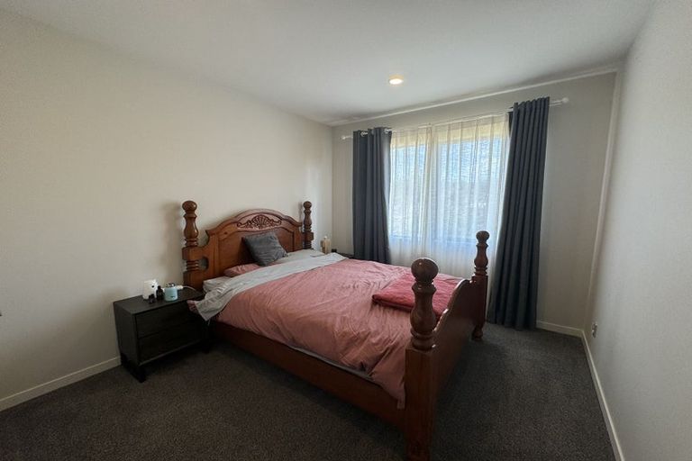 Photo of property in 10 Remana Crescent, Huapai, Kumeu, 0810