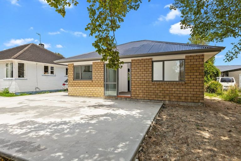 Photo of property in 1 Yeats Crescent, Fairfield, Hamilton, 3214