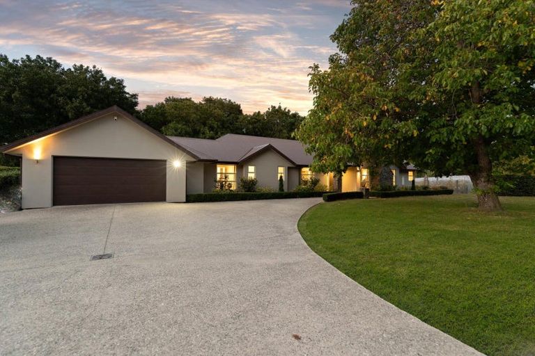 Photo of property in 8 Crawford Place, Lake Hayes, Queenstown, 9304