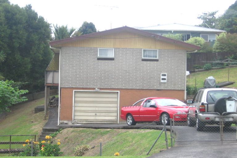 Photo of property in 55 Peach Road, Glenfield, Auckland, 0629