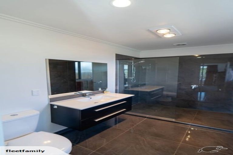 Photo of property in 13 Tiritiri Moana Drive, Pegasus, 7612