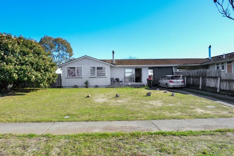 Photo of property in 30 Cartier Crescent, Flaxmere, Hastings, 4120