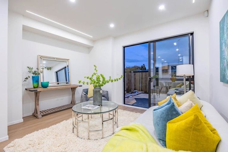 Photo of property in 11/7 Broadview Place, Howick, Auckland, 2014