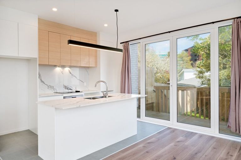 Photo of property in 42 Whautapu Court, Avondale, 1026