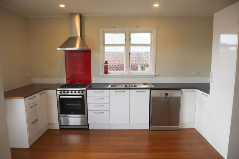 Photo of property in 2 Owens Terrace, Upper Riccarton, Christchurch, 8041
