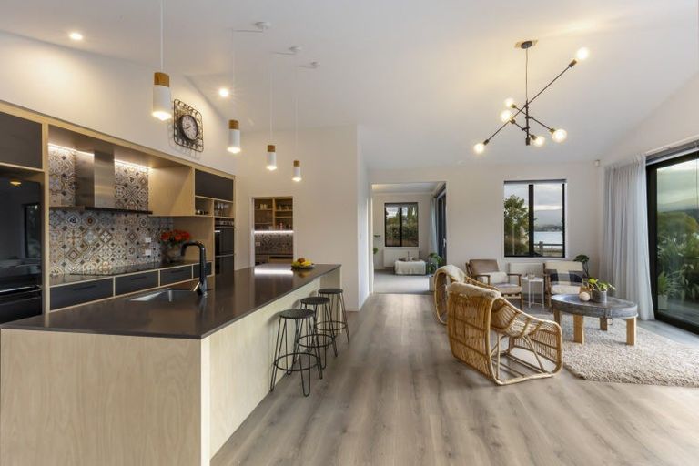 Photo of property in 14 Mclean Road, Northburn, Cromwell, 9383