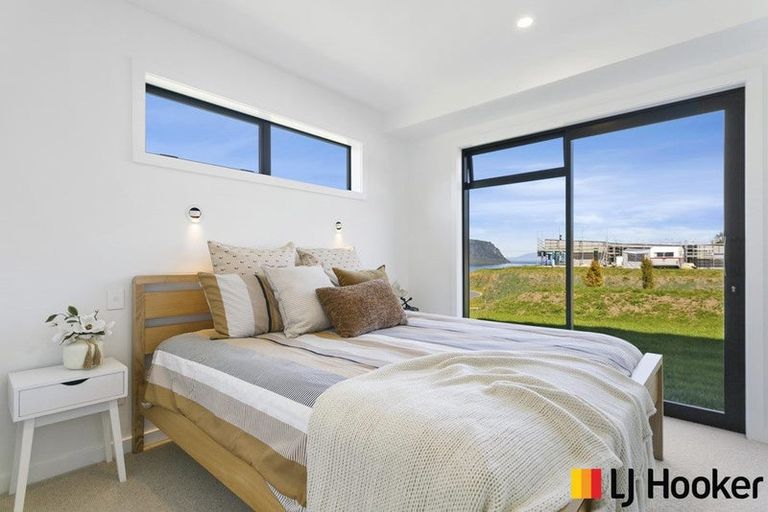 Photo of property in 32 Okaia Drive, Kinloch, Taupo, 3377