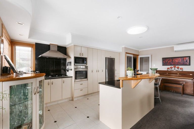 Photo of property in 6 Cayman Key, Papamoa Beach, Papamoa, 3118