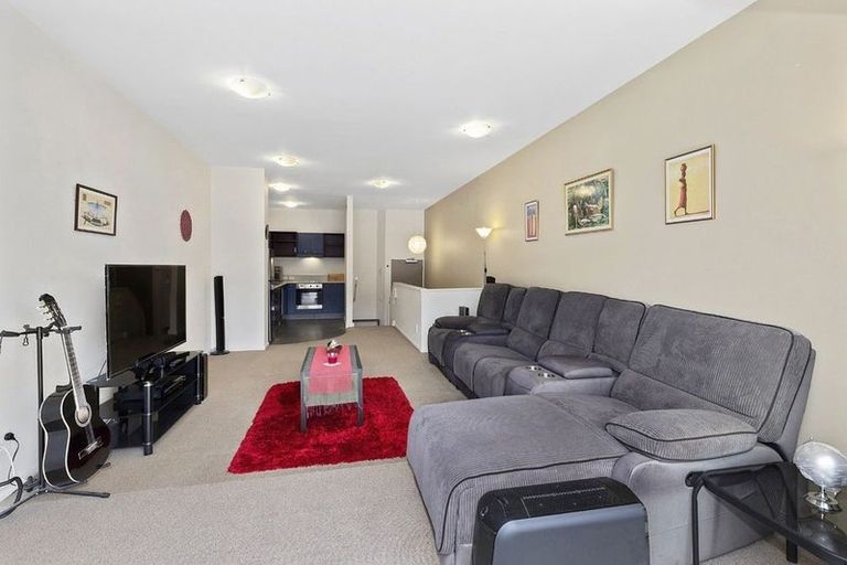 Photo of property in Luxford Villas, 313/72 Herald Street, Berhampore, Wellington, 6023