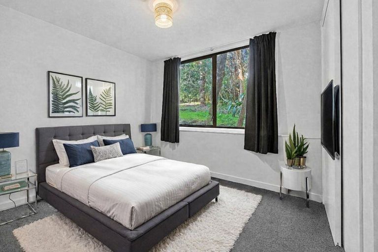 Photo of property in 40 Candia Road, Swanson, Auckland, 0614