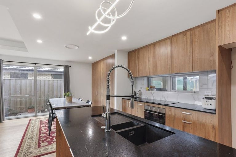Photo of property in 30 Mehrtens Crescent, Woodend, 7610