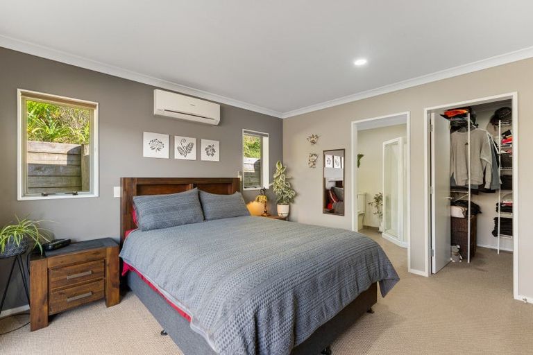 Photo of property in 14 Leanne Way, Waikanae Beach, Waikanae, 5036