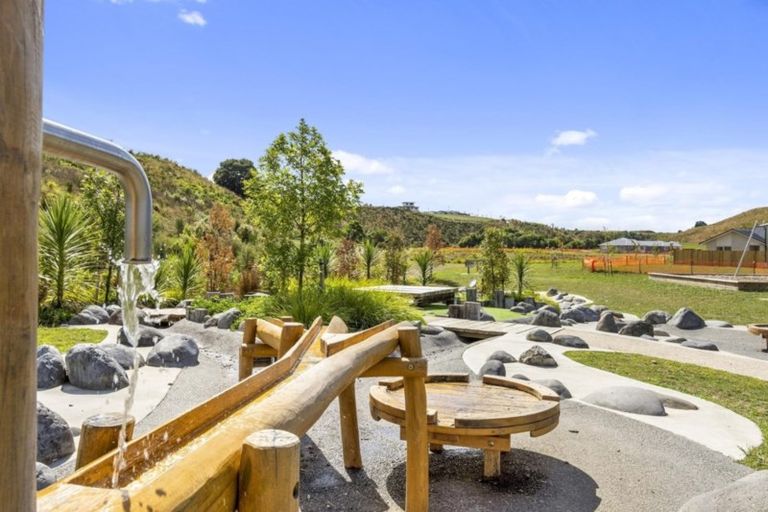 Photo of property in 183 Penetaka Heights, Pyes Pa, Tauranga, 3112