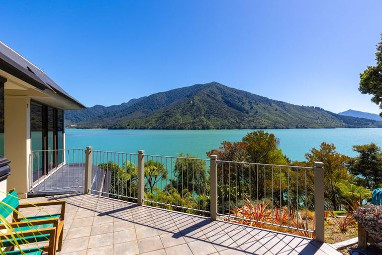 Photo of property in 606 Moetapu Bay Road, Moetapu Bay, Picton, 7282