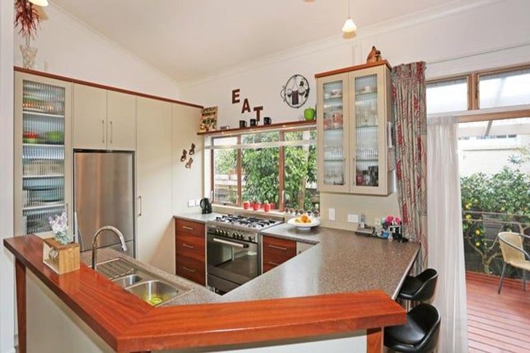 Photo of property in 83 Clark Road, Pahurehure, Papakura, 2113