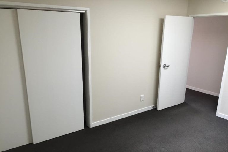 Photo of property in 5/107 Great South Road, Papakura, 2110