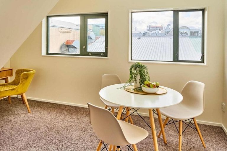 Photo of property in Courtenay Mews Apartments, 19/14 Alpha Street, Te Aro, Wellington, 6011