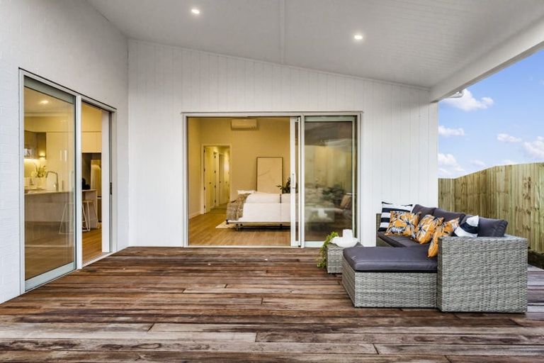 Photo of property in 37 Kia Kaha Drive, Snells Beach, 0920