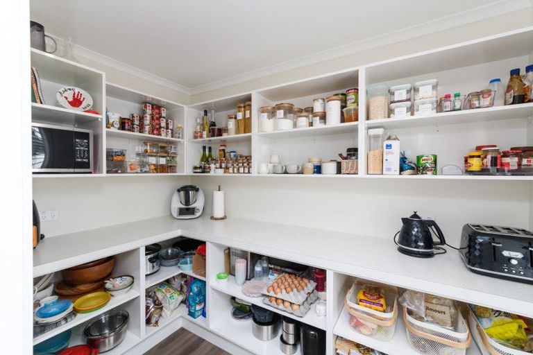 Photo of property in 2 Henty Lane, Marton, 4710