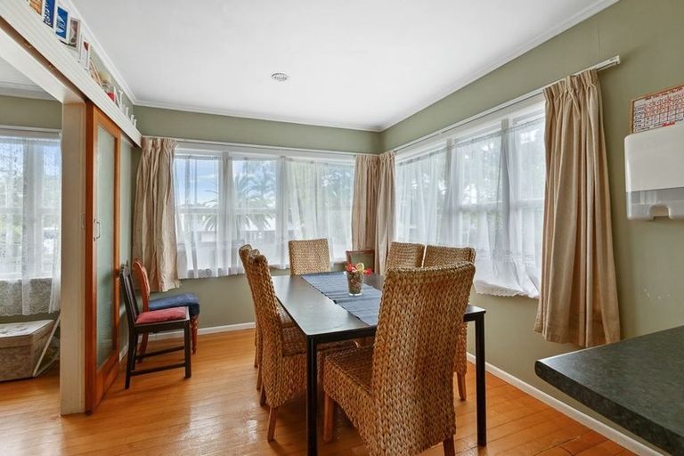 Photo of property in 78a Swanson Road, Henderson, Auckland, 0610