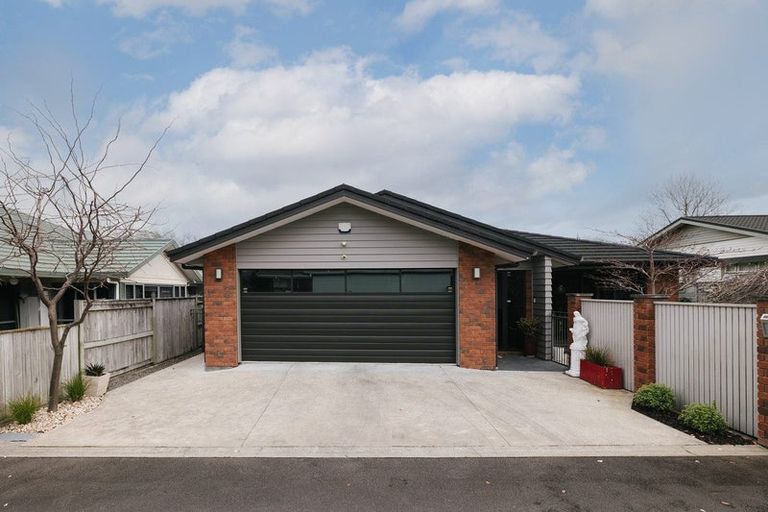 Photo of property in 7 Astelia Court, Milson, Palmerston North, 4414