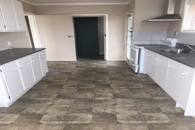 Photo of property in 16 Sequoia Crescent, Owhata, Rotorua, 3010