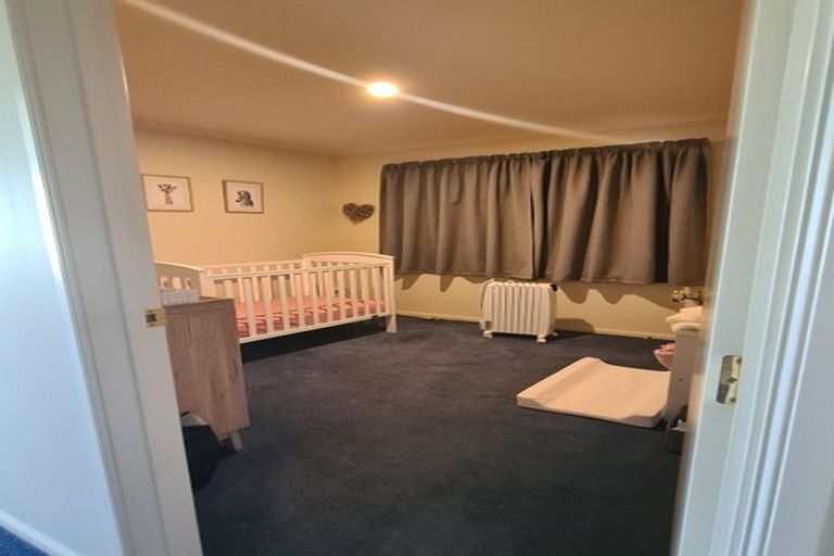 Photo of property in 8 Ngawhatu Road, Stoke, Nelson, 7011