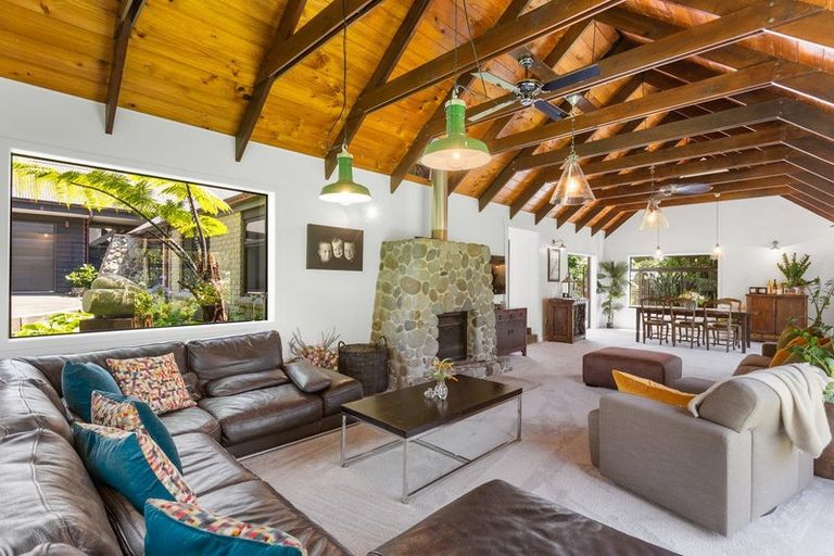 Photo of property in 531 Frankley Road, Hurworth, New Plymouth, 4371