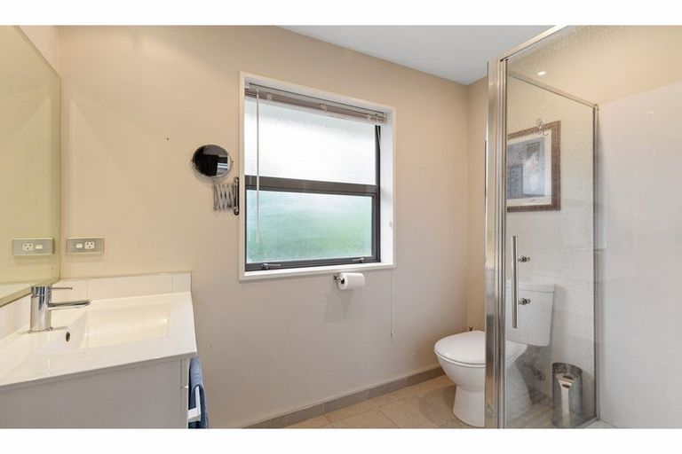 Photo of property in 10 Chesterfield Place, Rangiora, 7400