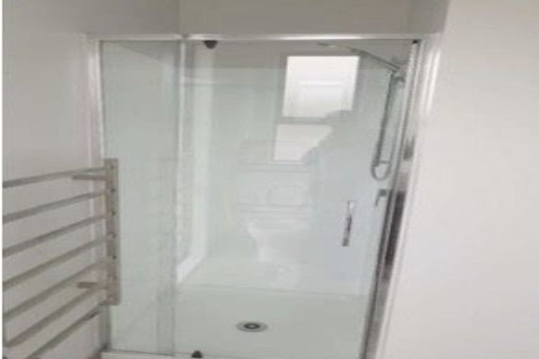 Photo of property in 8 Sidney Wallingford Way, Hobsonville, Auckland, 0616