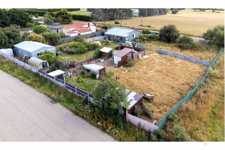 Photo of property in 12 James Street, Waimate, 7980