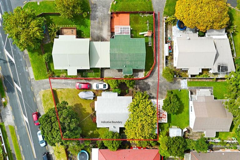 Photo of property in 3/1 Pimento Place, New Lynn, Auckland, 0600