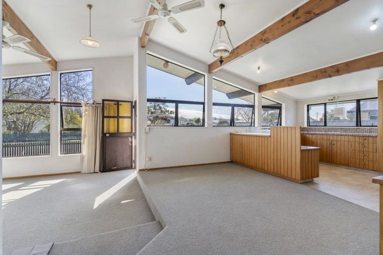 Photo of property in 3 Deller Drive, Carterton, 5713